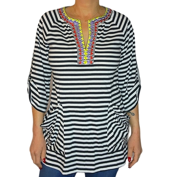 Nanette Lepore Boho Embroidered Tunic Blouse Quarter Sleeve Black White … - Picture 2 of 4